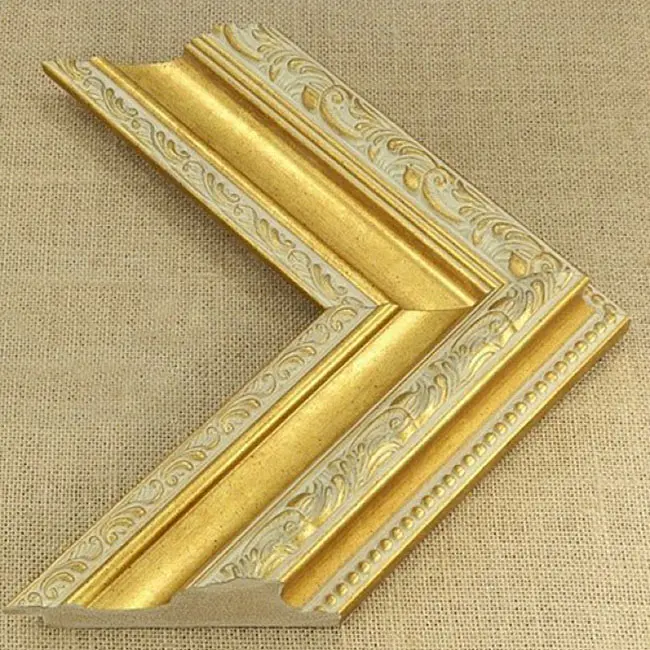 пластиковый багет K107-2054