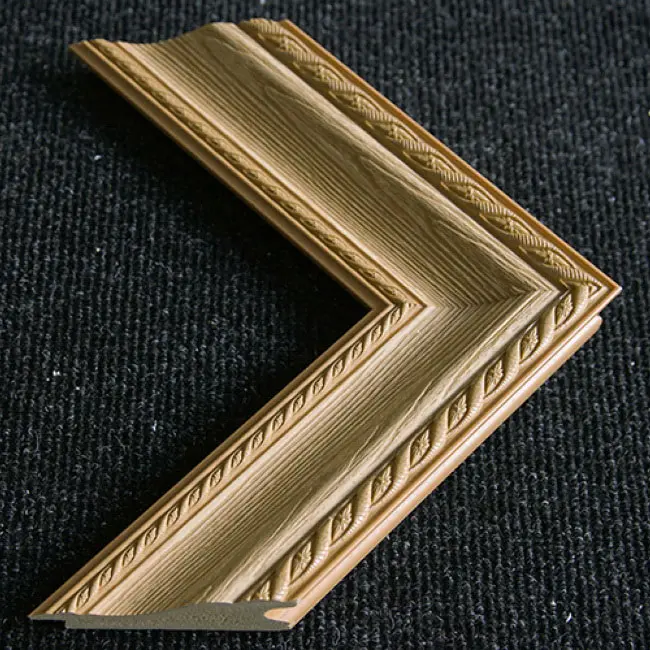 пластиковый багет G6016-W21