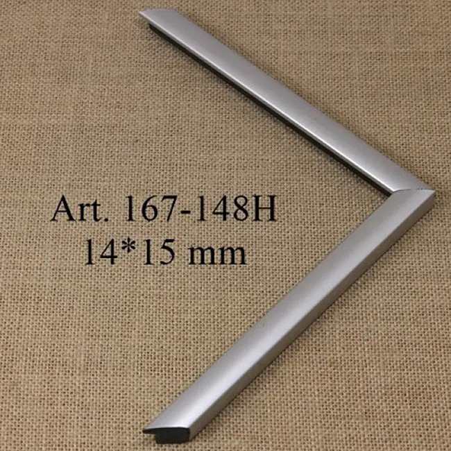 пластиковый багет 167-148H