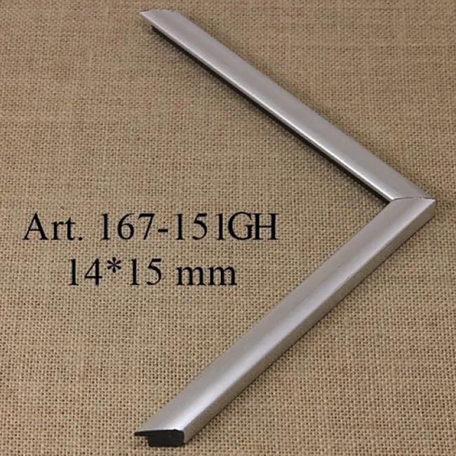 пластиковый багет 167-151GH