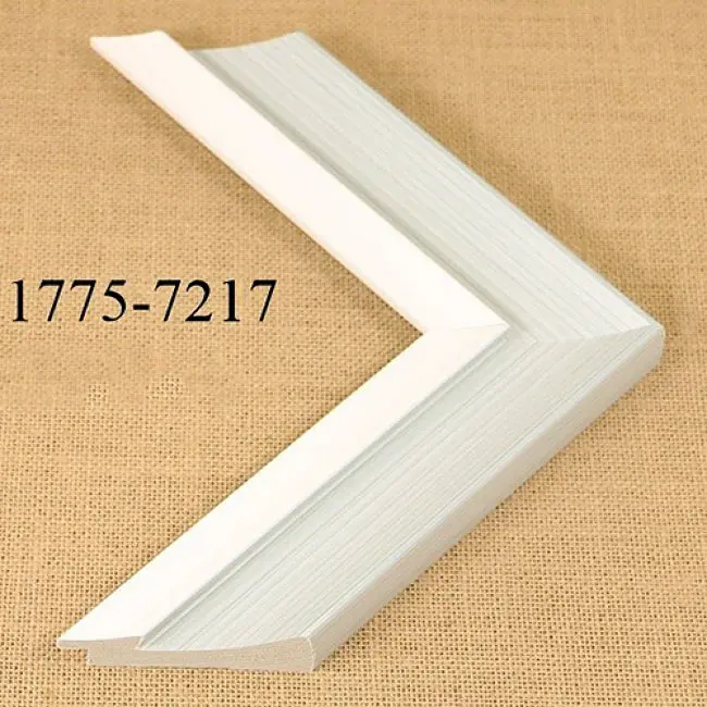 пластиковый багет 1775-7217