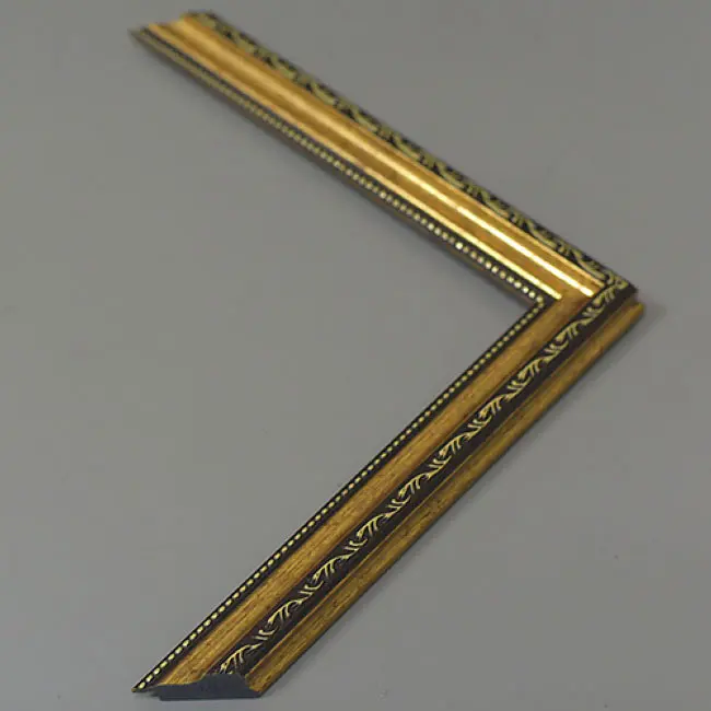 пластиковый багет 2415-03