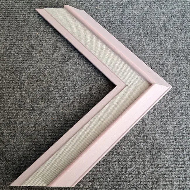 пластиковый багет R4921-815