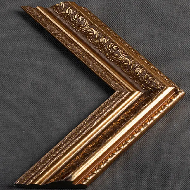 пластиковый багет K356-107