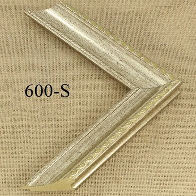 пластиковый багет 600-S
