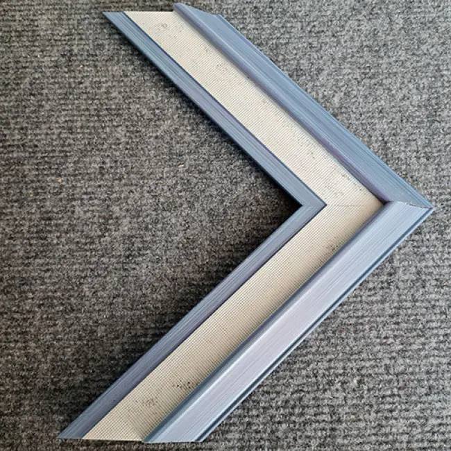 пластиковый багет R4921-940