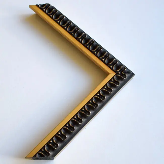 пластиковый багет 2073-08g
