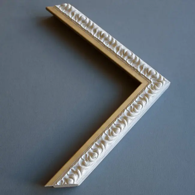 пластиковый багет 2073-70g