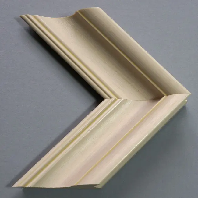 пластиковый багет  G068-1541