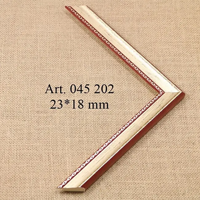 деревянный багет 045-202