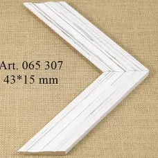 деревянный багет 065-307