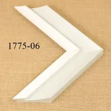 пластиковый багет 1775-06