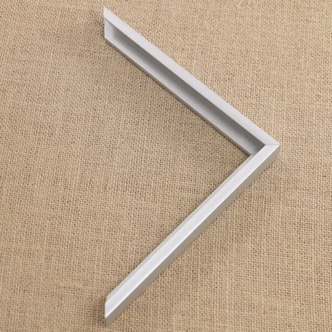 алюминиевый багет 511-02