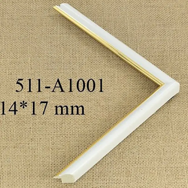 пластиковый багет 511-A1001