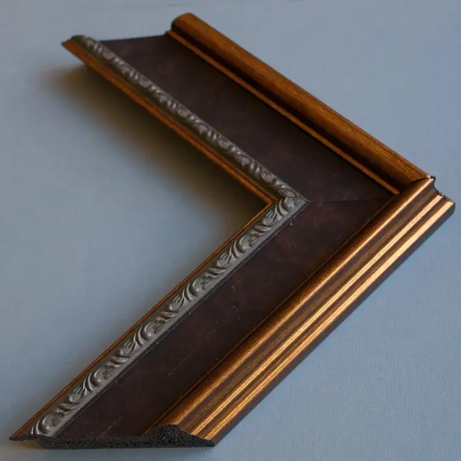 пластиковый багет 7357-315t