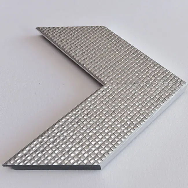 пластиковый багет 8518-355