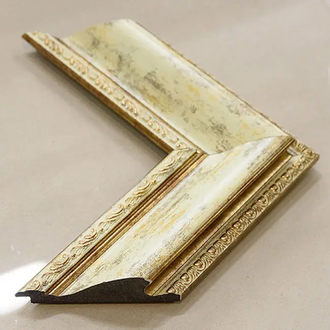 пластиковый багет 8731-01