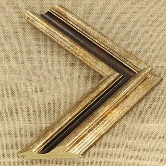 пластиковый багет B006-2394