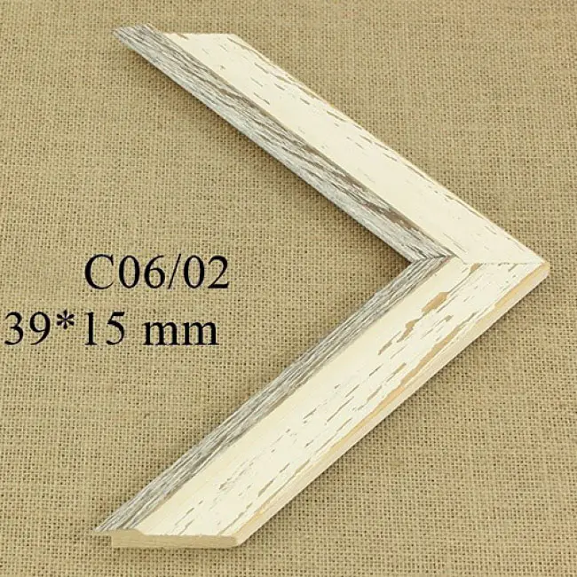 деревянный багет C06-02