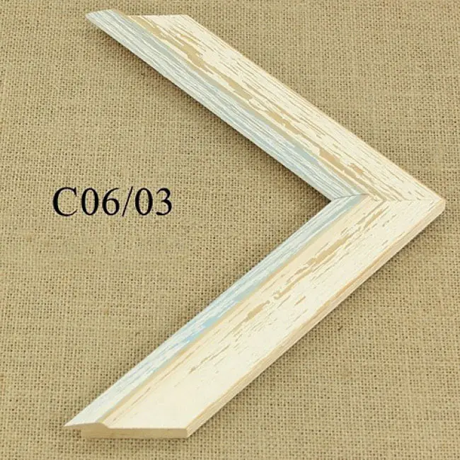 деревянный багет C06-03