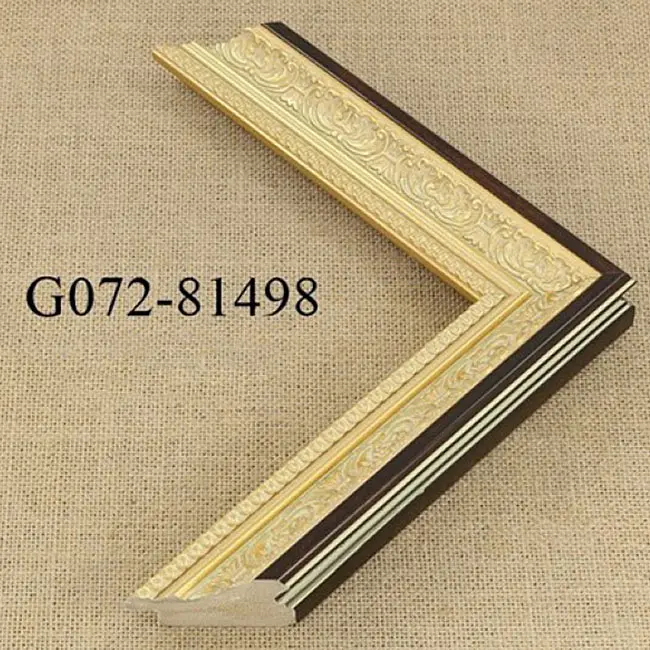 пластиковый багет G072-81498