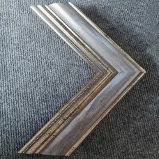 пластиковый багет K035-1085