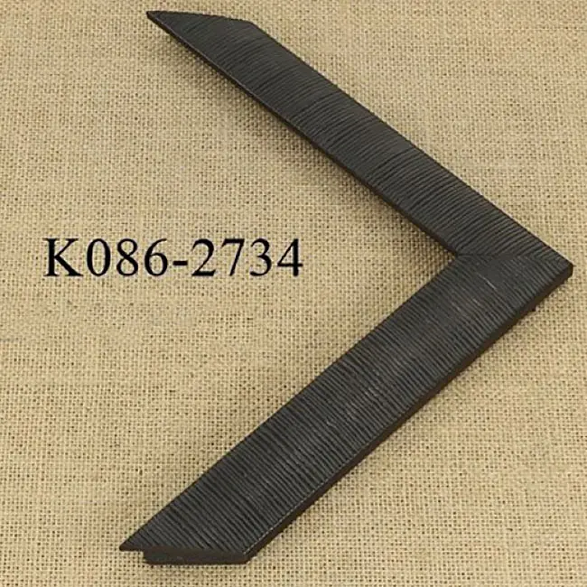 пластиковый багет K086-2734