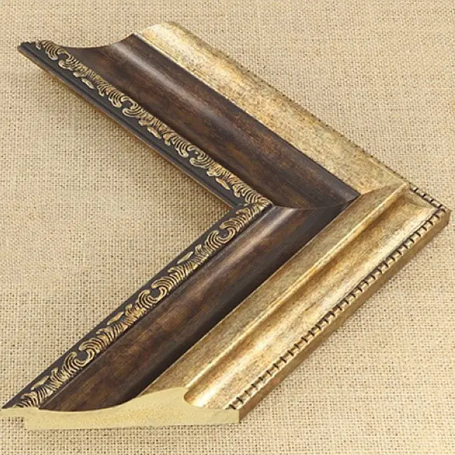 пластиковый багет N002-2351