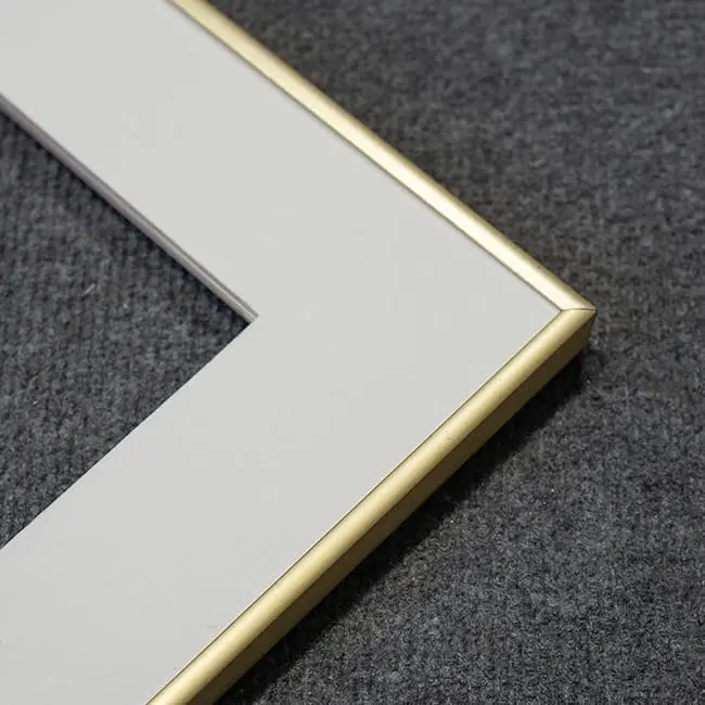 алюминиевый багет C711-03